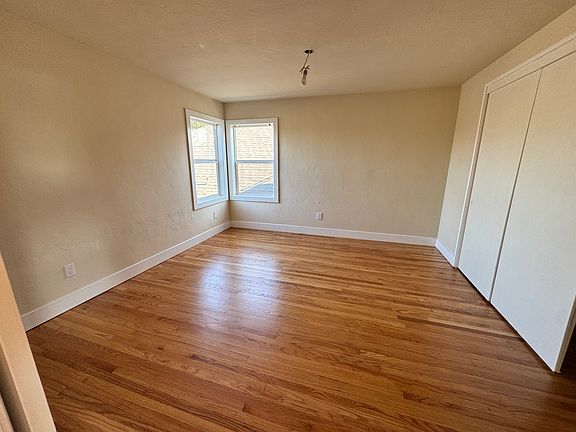 4th image of 1742 Cedar St #C