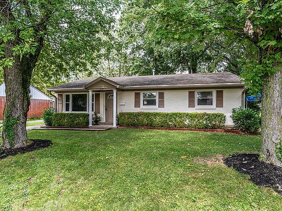2nd image of 233 Vanderbilt Dr
