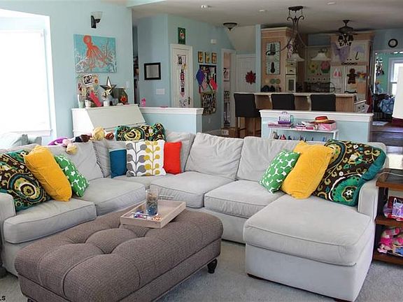 5th image of 104 Highland Blvd