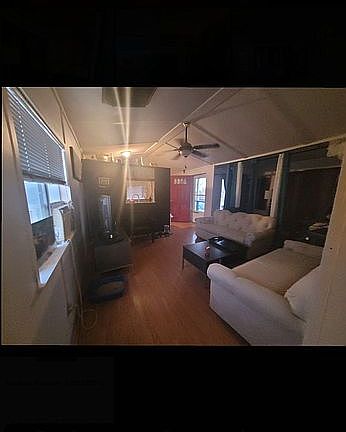 3rd image of 30085 Sea Breeze Dr