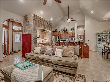 824 Preston Park Dr, Yukon, OK 73099 | Zillow