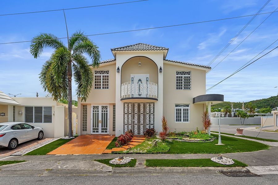 1st image of Urb Estancias Del Golf Clb #701