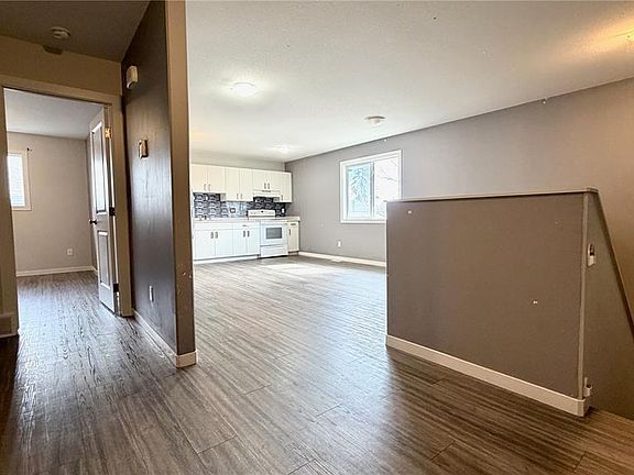 3rd image of 215 V AVENUE N