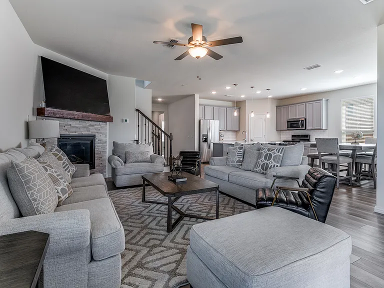 8715 Royal Star Rd — Photo 10