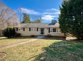 29 Tsali Trl, Asheville, NC 28804