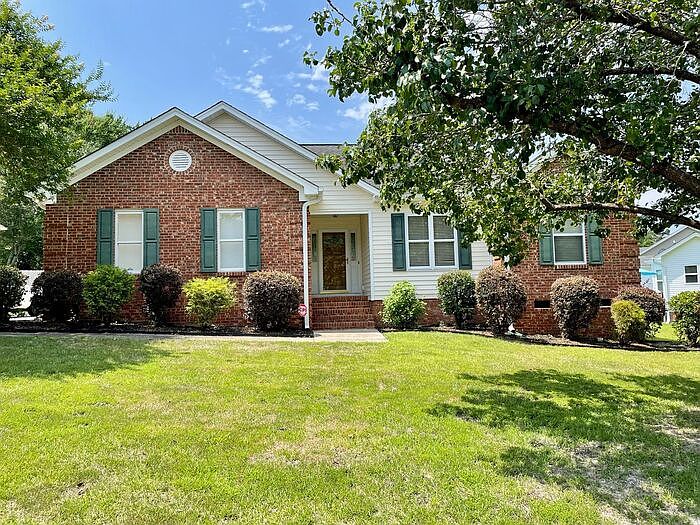 1st image of 164 Shadeland Cir