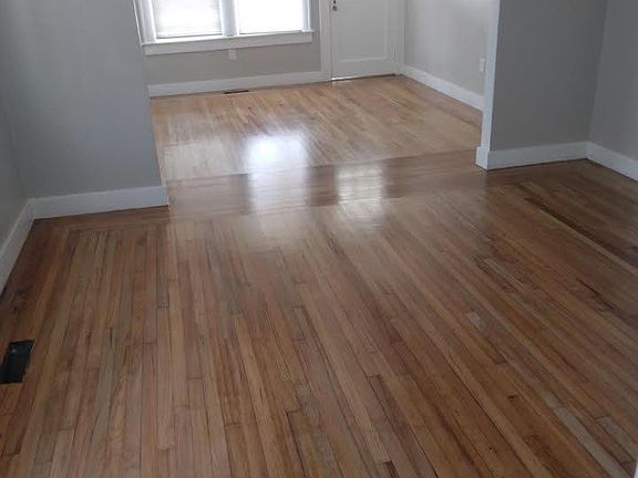 Dining room looking to front entrance from porch