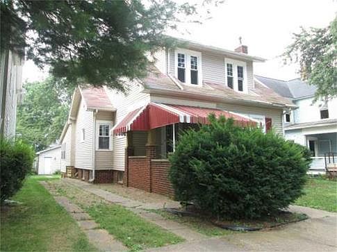 1st image of 654 E Mulberry St
