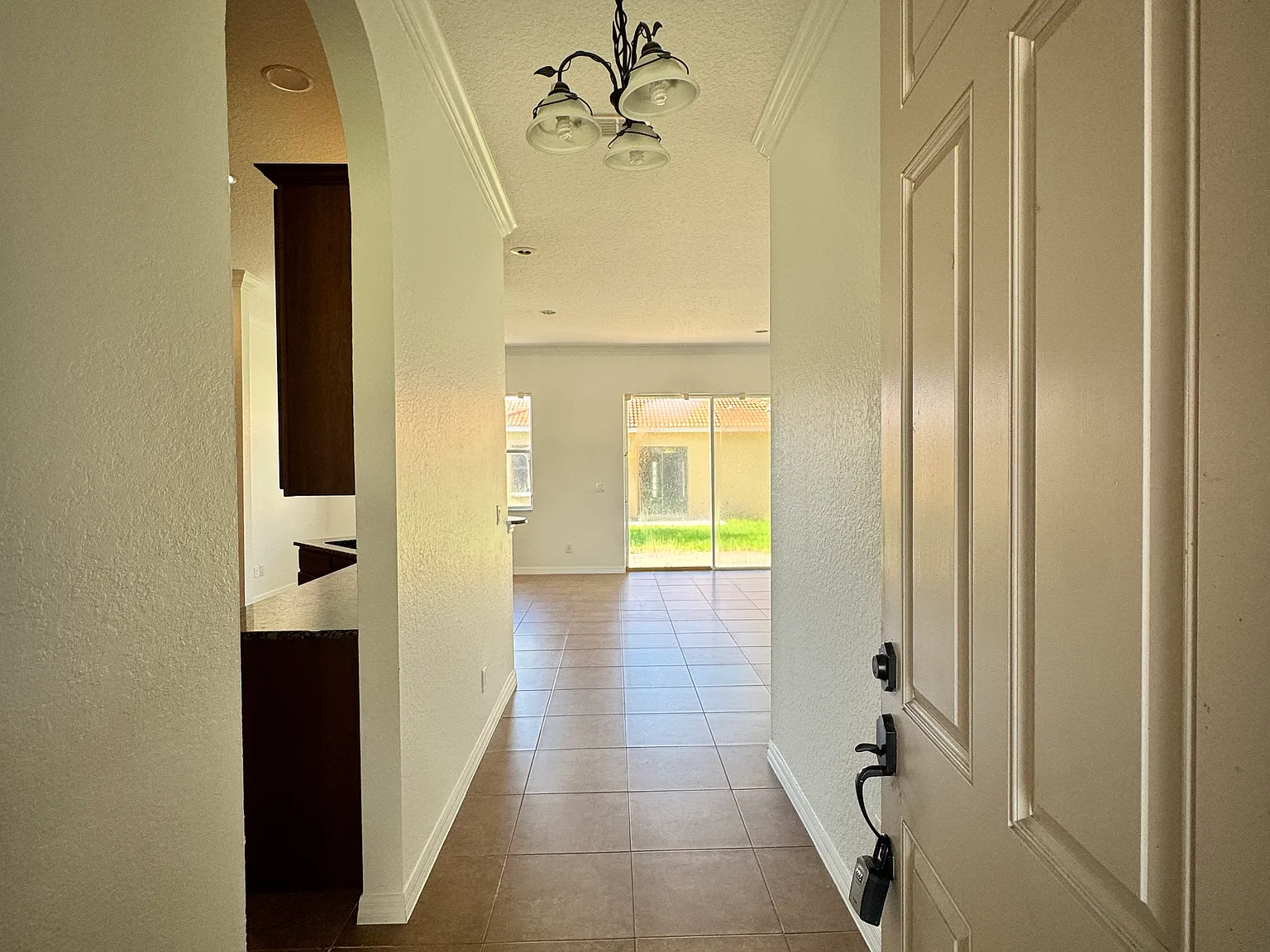 449 Bay Leaf Dr — Photo 2