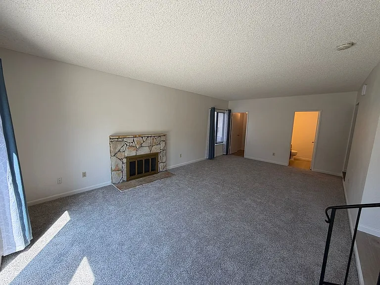 872 Shellwood Way — Photo 15