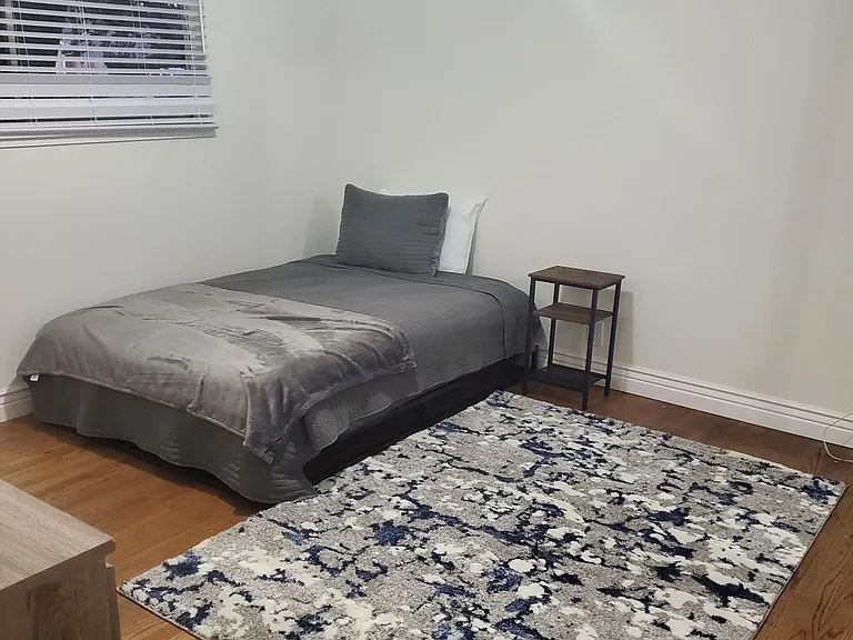 745 Center St — Photo 10