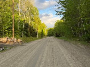 9 Old County Rd, Franconia, NH 03580