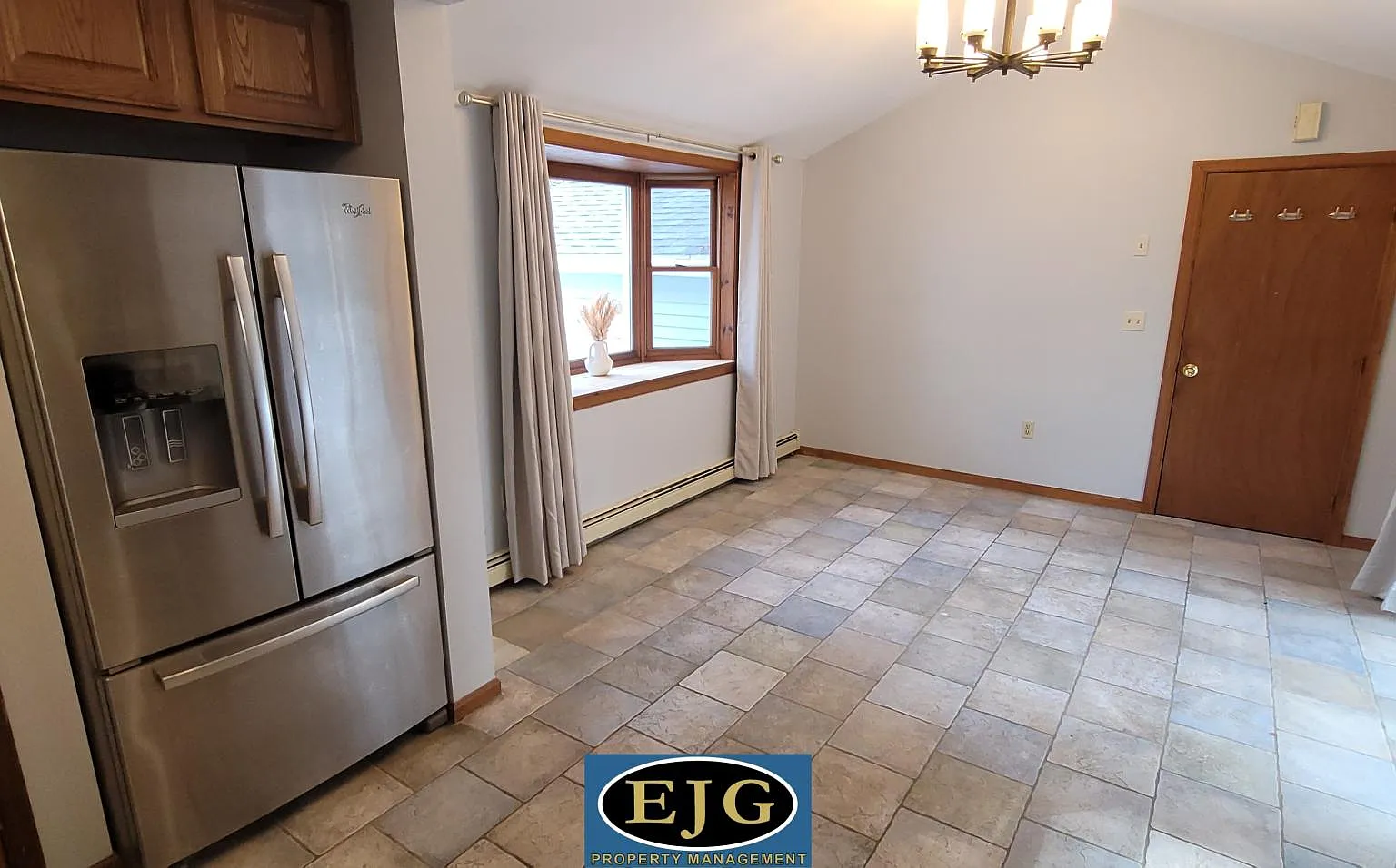 3 bed, $3,700 — Photo 3