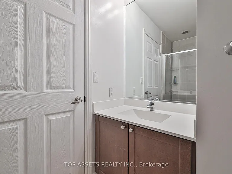 761 Bay St #3102 — Photo 21