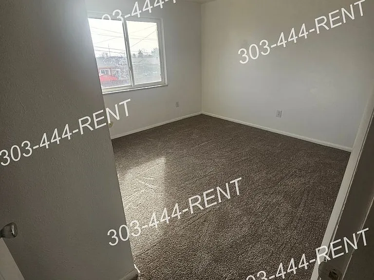 7960 & 7966 Patricia Dr — Photo 11