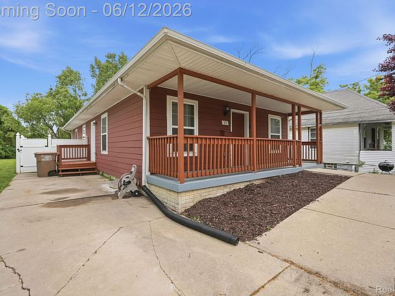 3rd image of 311 Ferry Ave