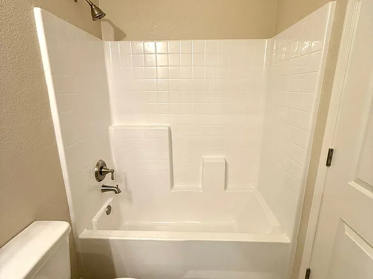 3774 Meadowbrook Ln — Photo 19
