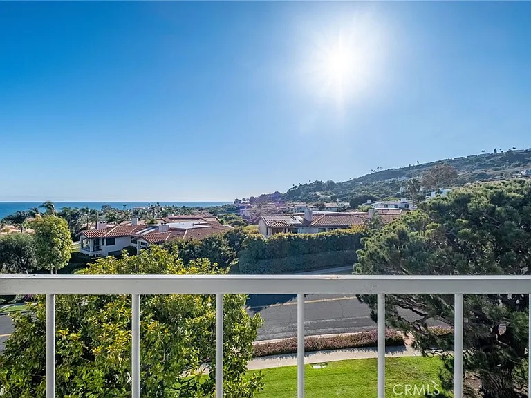 32614 Coastsite Dr #305E — Photo 36