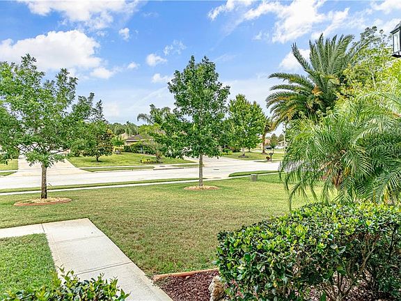 4th image of 702 Felt Fern Ln