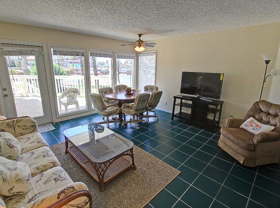 4th image of 200 Padre Blvd #2108