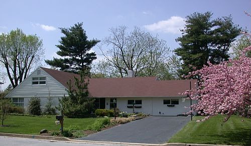2nd image of 7922 Long Meadow Rd
