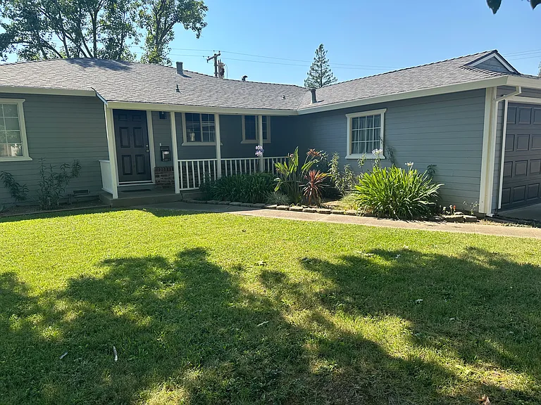 4633 Morpheus Ln — Photo 3