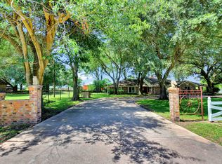 31514 Charter Ln, Waller, TX 77484