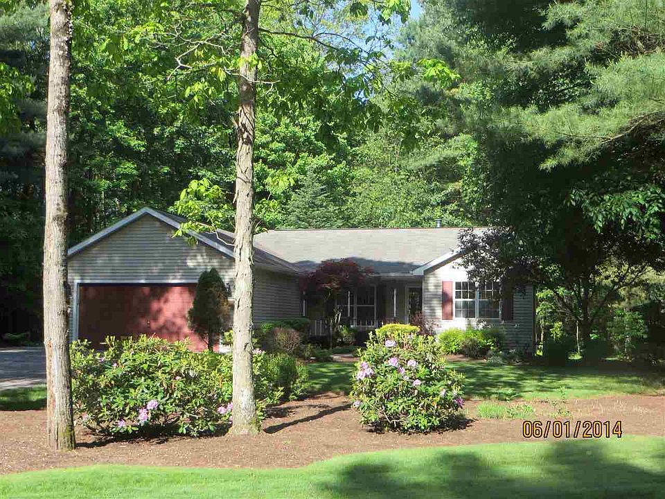 1st image of 4 Schuyler Way