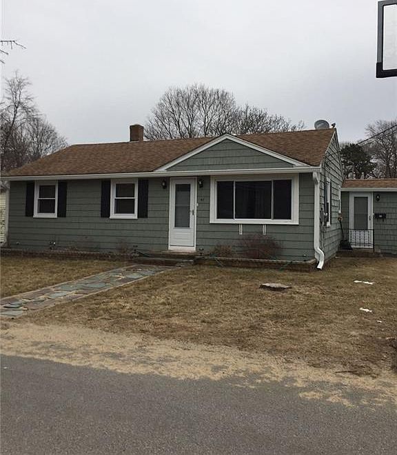 1st image of 41 Windsor Park Dr