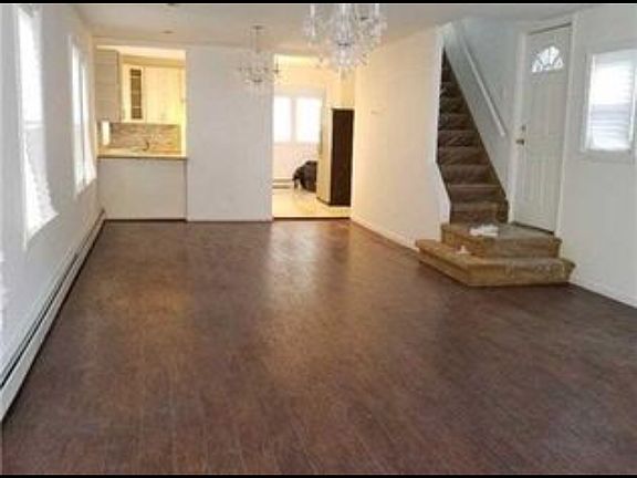 4th image of 218-10 118th Ave #Singlefam
