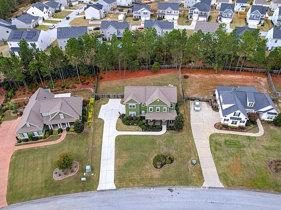 3rd image of 708 Flat Rock Ln