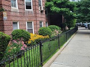 63-07 Saunders St #B, Rego Park, NY 11374