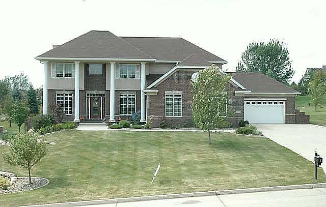1st image of 1657 Glen Oaks Dr