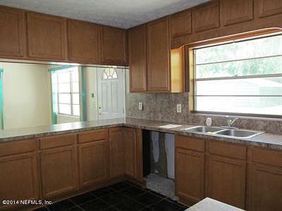 5th image of 3230 Trout River Blvd