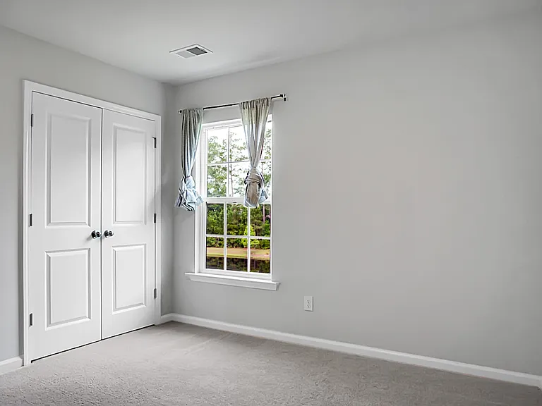 210 Daniels Creek Cir — Photo 48