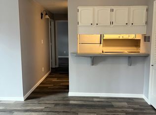 3613 SW 29th Ter APT A, Topeka, KS 66614