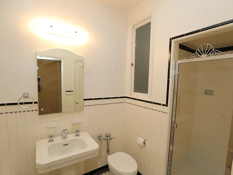 1701 N Point St #203 — Photo 13