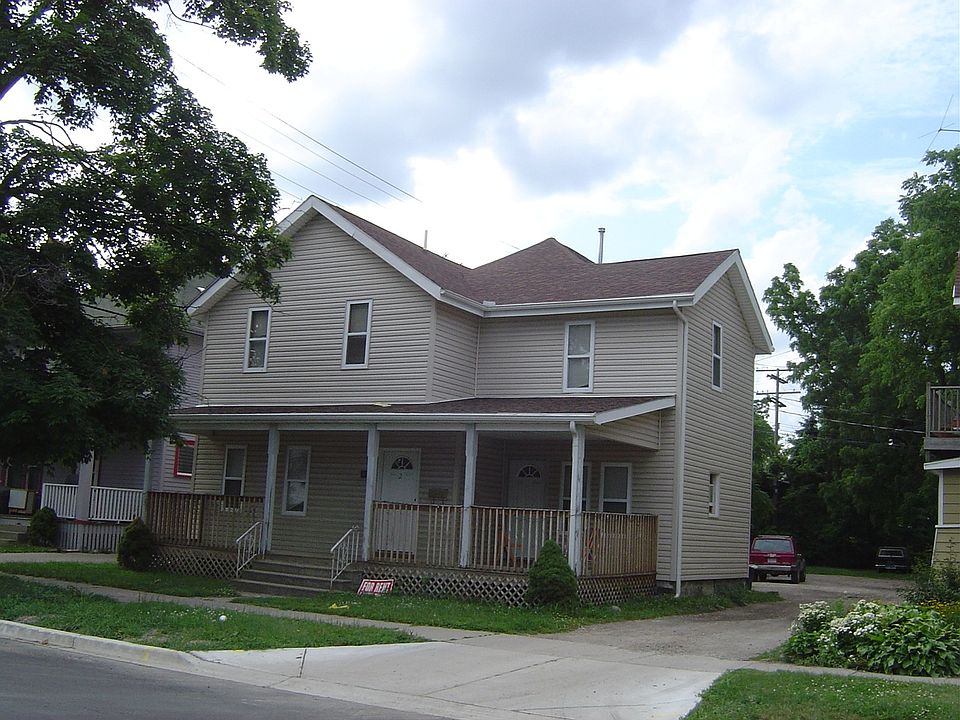 2nd image of 412 Pearl St APT 01