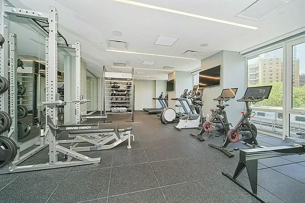 Rented by Compass | media 33