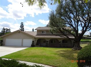 5548 Inner Circle Dr, Riverside, CA 92506