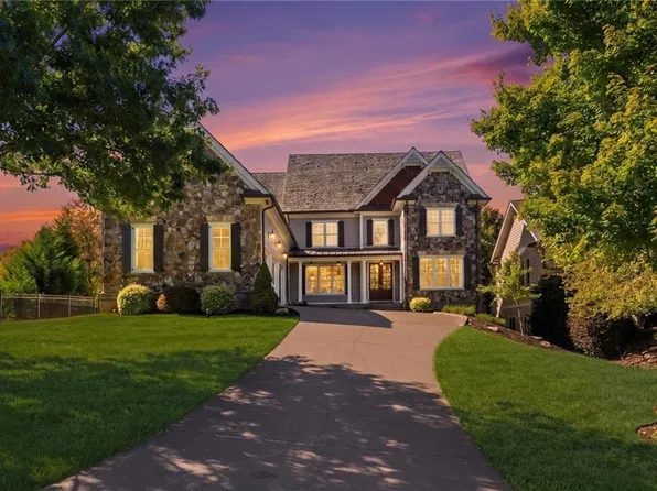 25 River Sound Cir, Dawsonville, GA 30534