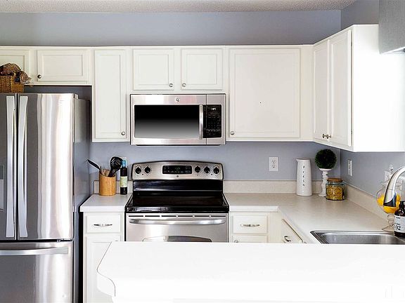 4th image of 12440 N Exeter Way