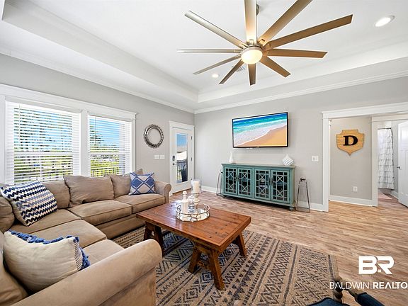4th image of 29304 Bayshore Dr N