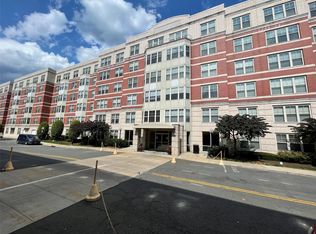 300 Mamaroneck Ave APT 716, White Plains, NY 10605