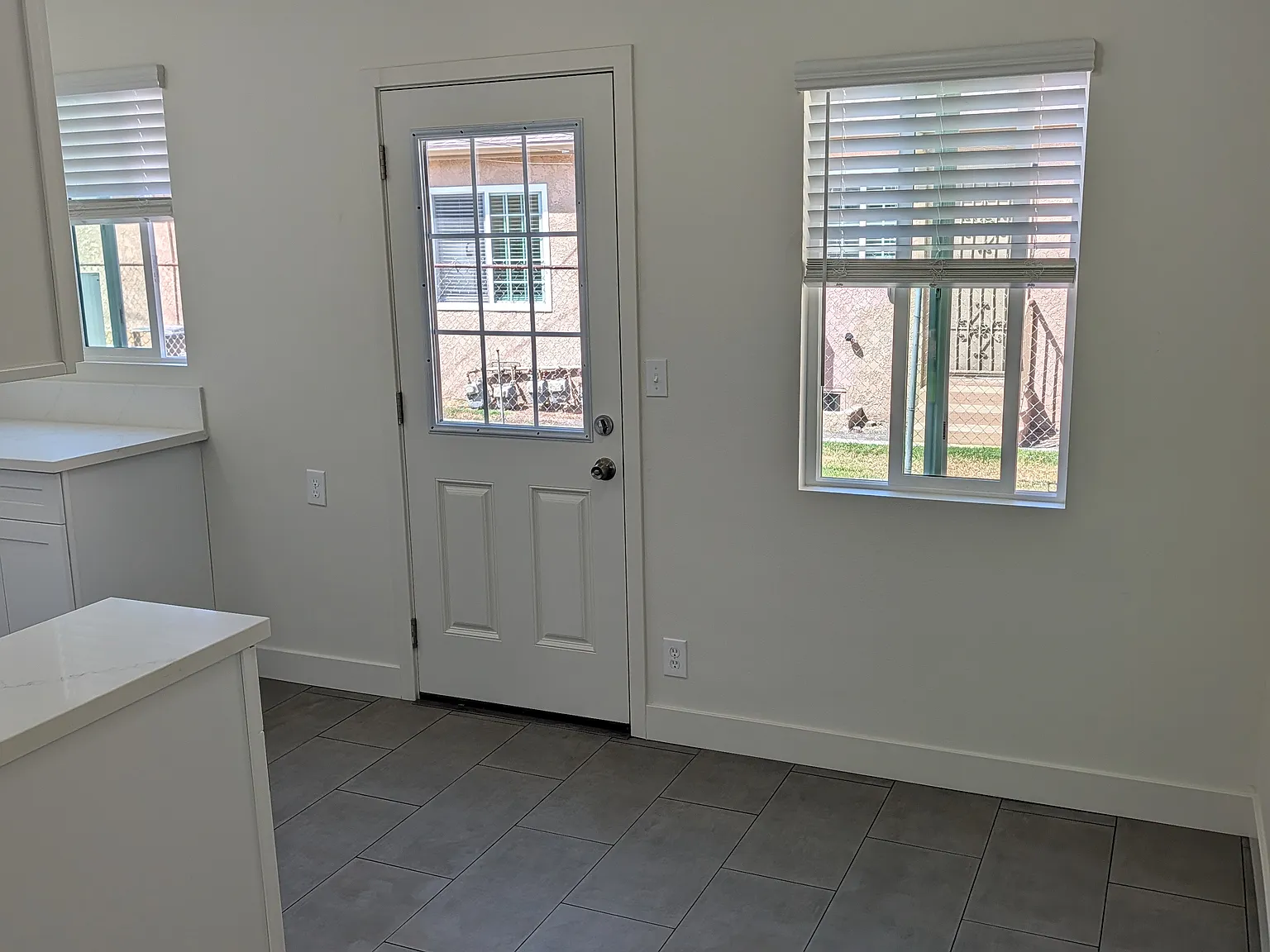2 bed, 750 sqft, $2,875 — Photo 2