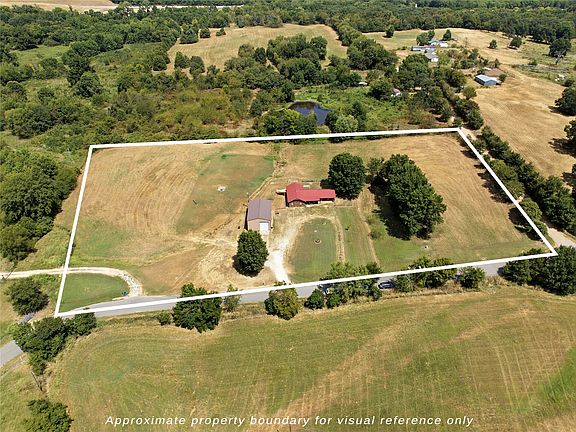 2nd image of 447403 E 1058th Rd