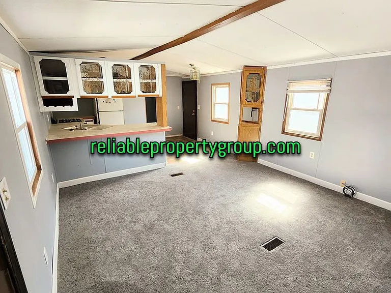 5614 W Cook Rd #4 — Photo 2