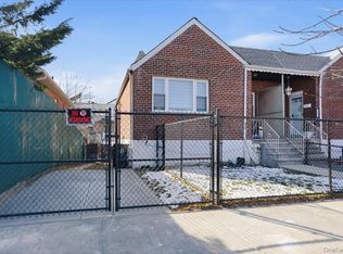 1003 Huntington Avenue, Bronx, NY 10465