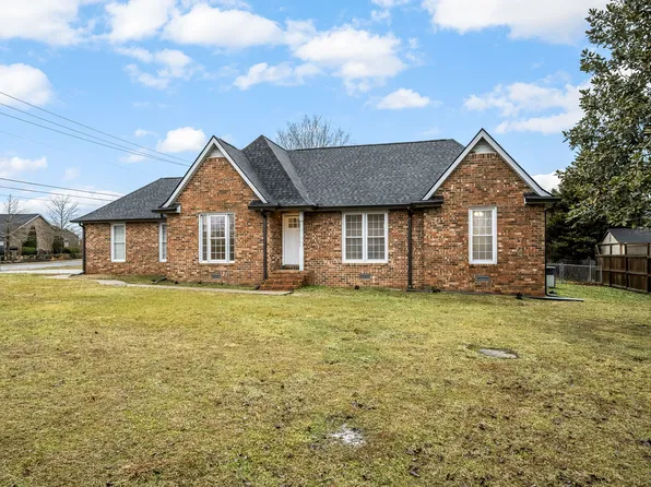 1015 Brinkley Rd, Murfreesboro, TN 37128