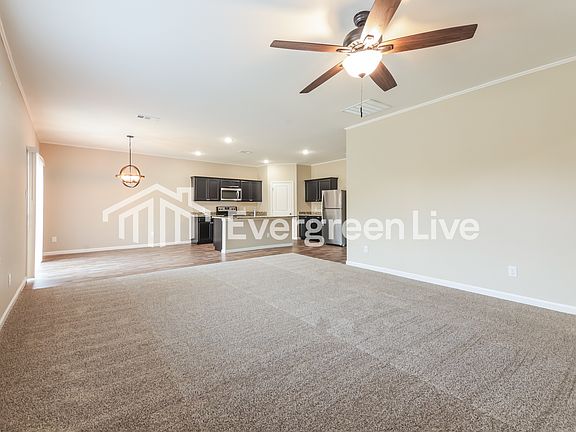 4th image of 425 Stone Creek Blvd